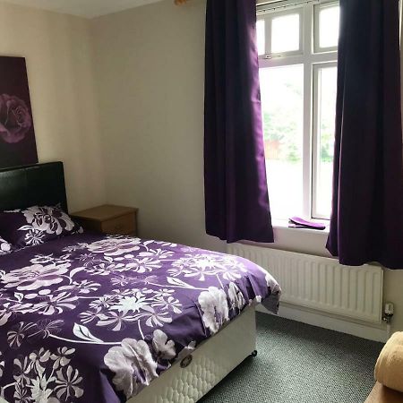 Newry City Centre Apartment Extérieur photo