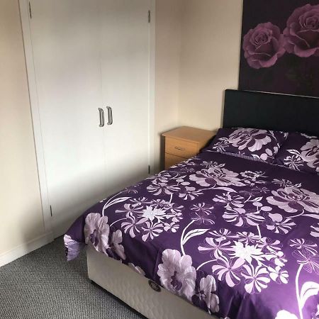 Newry City Centre Apartment Extérieur photo