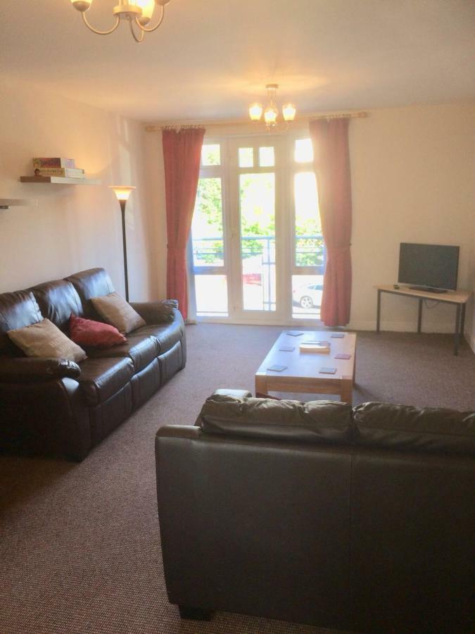Newry City Centre Apartment Extérieur photo