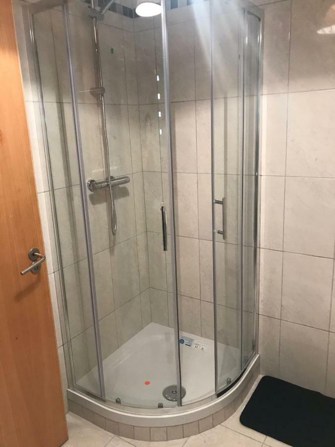 Newry City Centre Apartment Extérieur photo